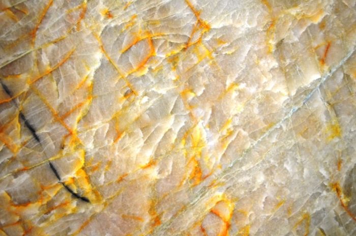Кварцевый агломерат Crystallo Gold